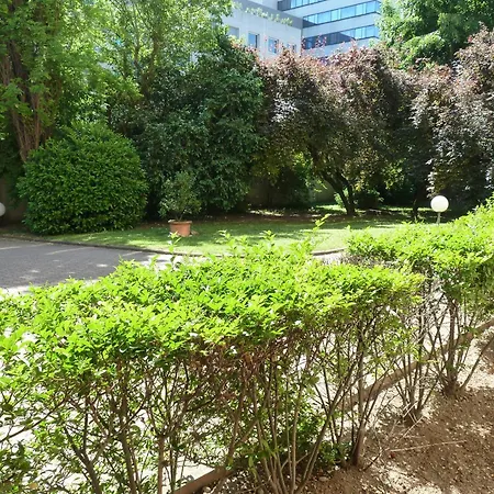 Apartment T1 Bis Monplaisir *